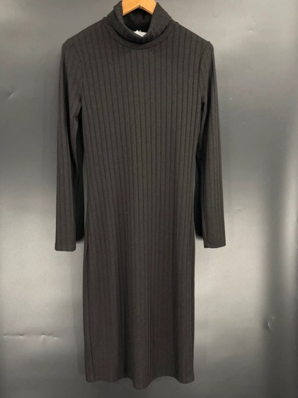 NWT Treasure & Bond Ribbed Turtleneck Sweater Midi Dress M Black Charcoal Long S